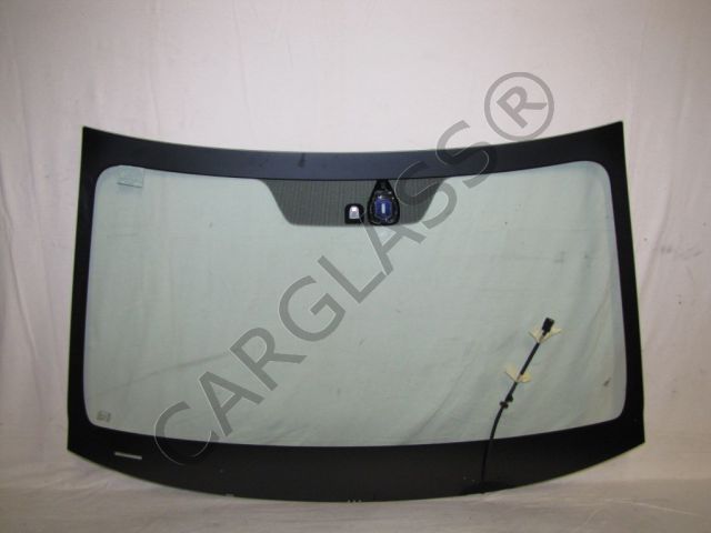 Фото Лобовое стекло на мицубиси аутлендер, mitsubishi outlander в наличии на нашем складе