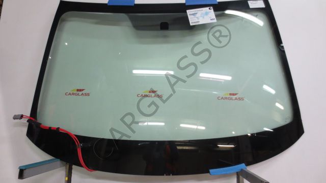 Фото Лобовое стекло на мицубиси аутлендер, mitsubishi outlander в наличии на нашем складе